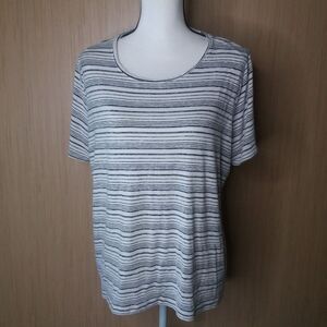 Apt 9 Black and White Stripe 1X  Short Sleeve Top